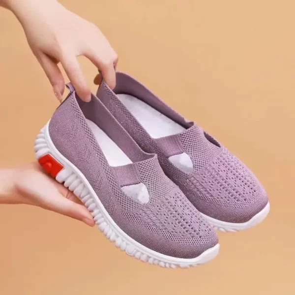 New Women's Sports Shoes Casual Lightweight Breathable Vulcanized Shoes Outdoor Fashion High Quality Oversized Flat Shoes 3