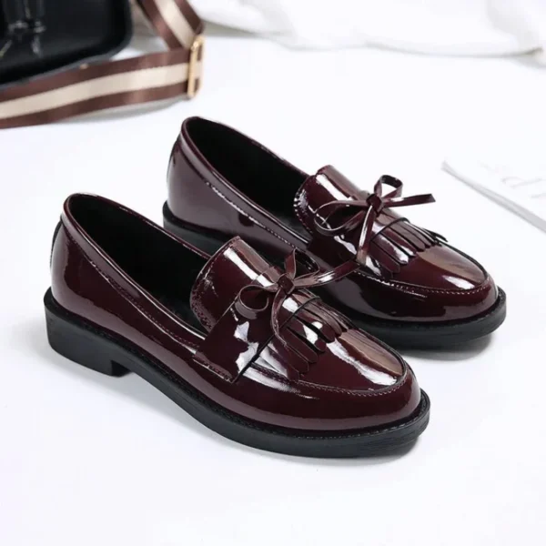 Womens Shoes Patent Leather Women Loafers British Tassel Casual Female Flat Shoes Bowknot Small Leather Shoe Comfortable Zapatos 2