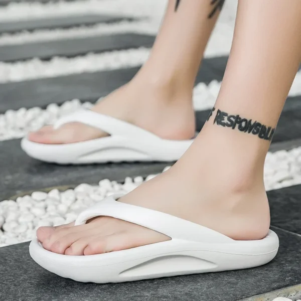 Beach Flip-flops Summer Men Slippers Massage Sandals Comfortable Men Casual Shoes Fashion Men Flip Flops Hot Sell Footwear 3