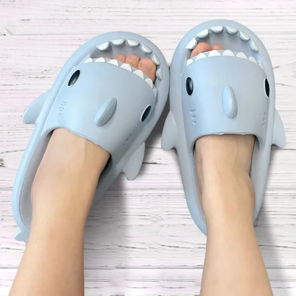 Summer Women Shark Slippers Men EVA Solid Color Slides Adults Fashion Thick Soles Flip Flops Couples Outdoor Non-slip Sandals 4