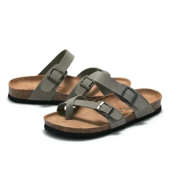 Summer Men's Cork Slippers Fashion Men's Sandals Outdoor Couple Beach Sandals Men Shoes 2