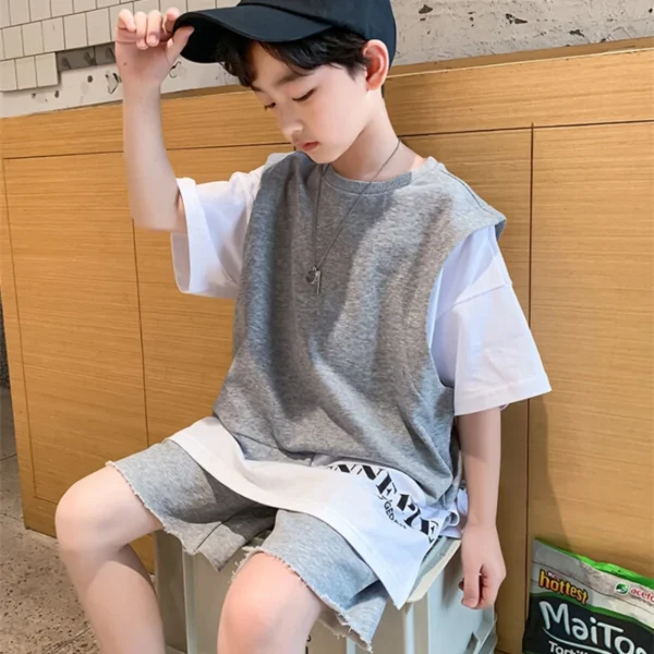 Kids Clothes Boy Contrast Sleeve Fake Two Pieces T-Shirt & Shorts 2 Pieces Set Teenage Summer Street Wear Letter Tracksuit 5