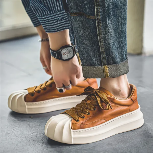 Fashion Brown Shell Toe Shoes Men 2023 Designer Low Leather Sneakers Men Breathable Mens Vulcanized Shoes zapatillas de hombre 2