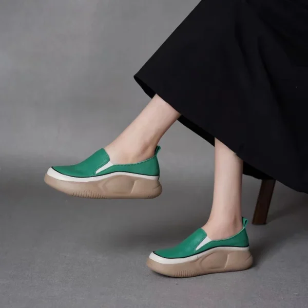 2023 Spring Autumn New Colored Round Head Fashion Leather Shoes for Women Wearing Comfortable Thick Sole Shoes on The Outside 3