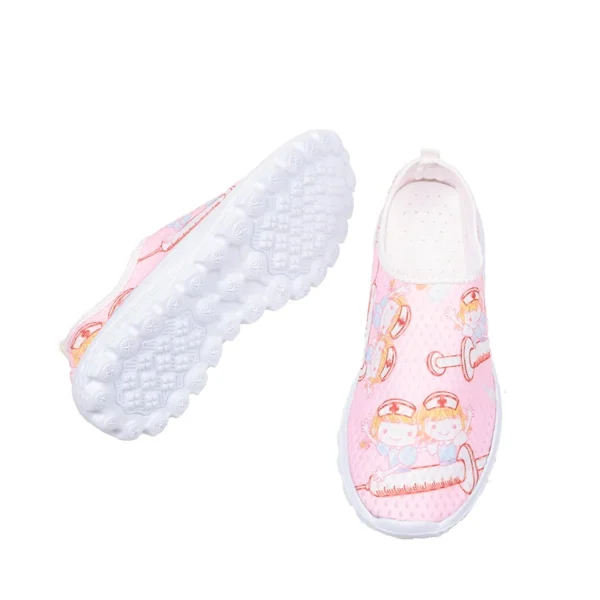 New Cartoon Nurse Doctor Print Women Sneakers Slip on Light Mesh Shoes Summer Breathable Flats Shoes Zapatos Planos 2