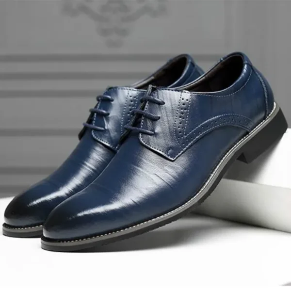 Men Oxfords Shoes British Black Blue Shoes Handmade Comfortable Formal Dress Men Flats Lace-Up Bullock Business Shoes hjm7 1