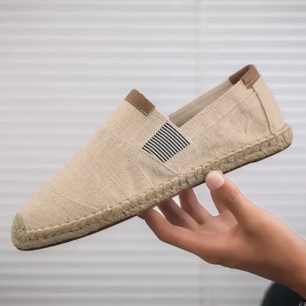 High Quality Mens Shoes Casual Male Breathable Canvas Casual Shoes Men Chinese Fashion Soft Slip on Espadrilles for Men Loafers 1