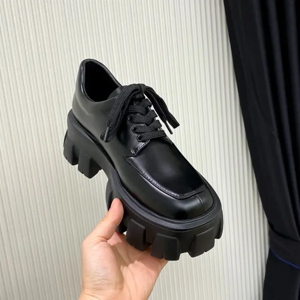 Women‘s British Style Leather Shoes 2023 Spring and Autumn Loafer Shoes Heightened Thick Bottom Platform Lace-up Shoes Women 2