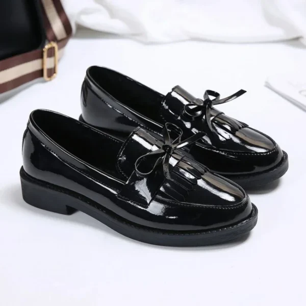 Womens Shoes Patent Leather Women Loafers British Tassel Casual Female Flat Shoes Bowknot Small Leather Shoe Comfortable Zapatos 1