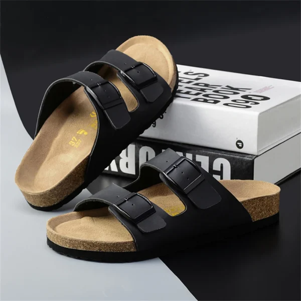 Leather Men Sandals Summer Men's Sandals Women Slippers Outdoor Beach Casual Shoes Zapatos Hombre Durable Non-Slip Luxury Shoes 1