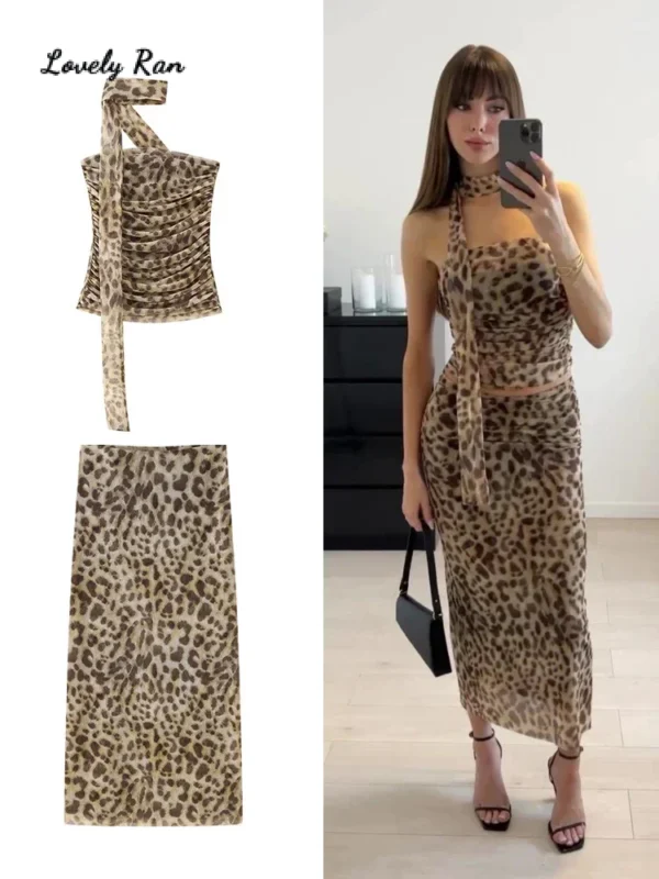 Fashion Leopard Print Tube Long Skirt Set Women Sexy Pleated Sleeveless Backless Tops Elegant Hip Package Skirts Suit Lady 2024 2