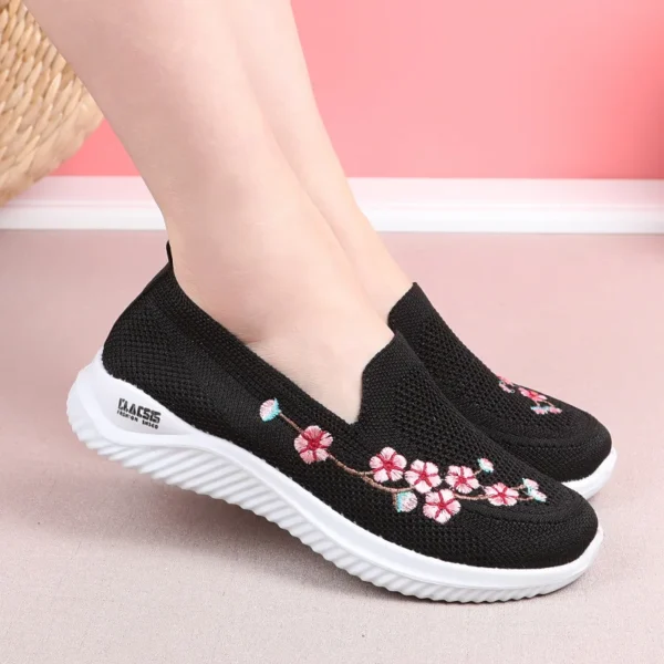 Shoes Women Sneakers Mesh Breathable Floral Comfort Mother Soft Solid Color Fashion Female Footwear Lightweight Shoes for Women 2