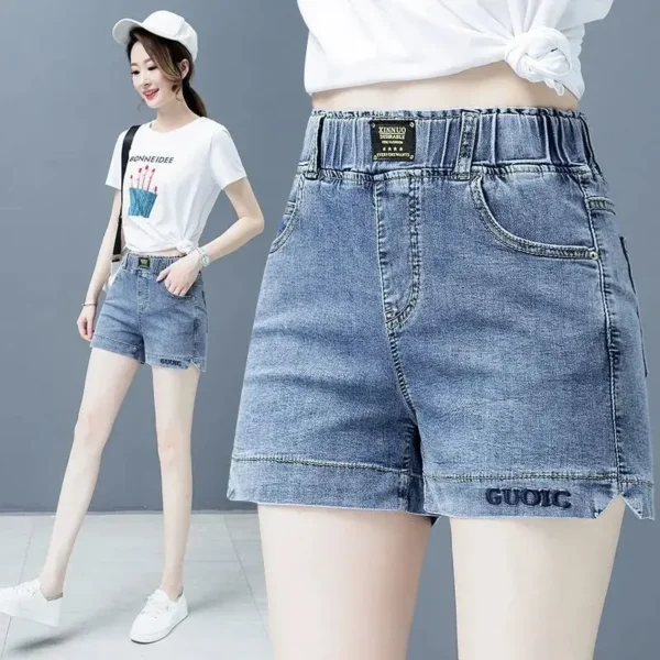 High waisted denim shorts for the 2024 summer new Korean version in large size for slimming effect 2