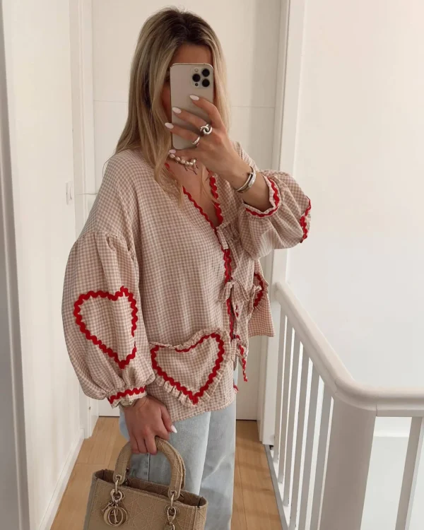 Vintage Women Loose Heart Pockets Shirts 2024 Fashion Ladies Casual V Neck Bow Buttons Blouses for Female Chic Tops Clothes 2