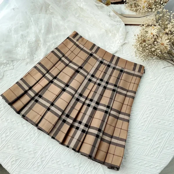 Plaid Stripes Skirt Women Korean High Waist Khaki All-Match Mini Skirt Sweet Girl Student Style Jk Uniform Pleated Skirt New 1