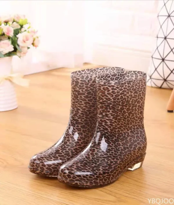 Print Rain Boots Women Waterproof Work Shoes for Girls Non Slip Anti Skip PVC Water Shoes Rainboots Mid-Calf Botas 3