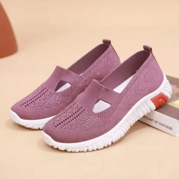 New Women's Sports Shoes Casual Lightweight Breathable Vulcanized Shoes Outdoor Fashion High Quality Oversized Flat Shoes 2