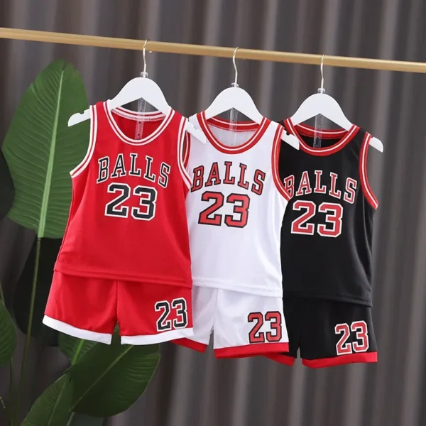 2024 Summer baby BOY girl Basketball nursery ball Clothes T Shirt camisole + Shorts pants children tracksuits 1 2 3 4 5 6 year 1