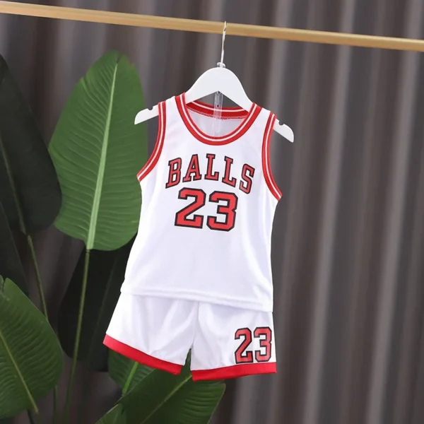 2024 Summer baby BOY girl Basketball nursery ball Clothes T Shirt camisole + Shorts pants children tracksuits 1 2 3 4 5 6 year 3