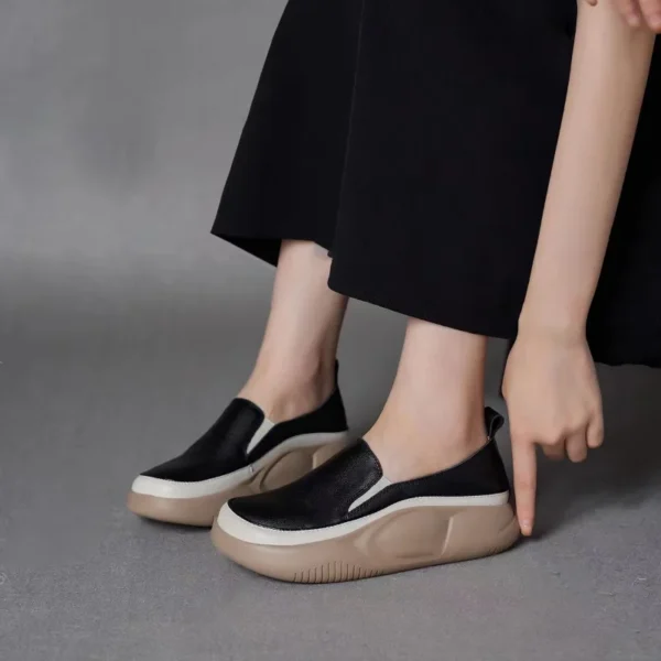 2023 Spring Autumn New Colored Round Head Fashion Leather Shoes for Women Wearing Comfortable Thick Sole Shoes on The Outside 6