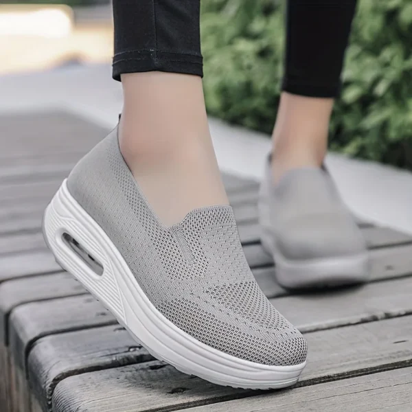 2024Womens Spring New Mesh Breathable Thick Soled Comfortable Loafers Womens Outdoor Casual Walking Women's Sports Shoes Zapatos 1