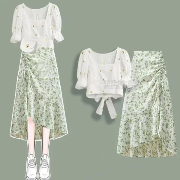 A Complete Set of Summer Outfits for the 2024 New Oversized Women's Floral Lace Up Top, Slimming Half Skirt Two-piece Set Dress 3